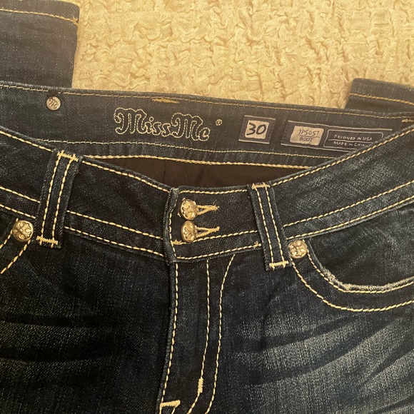 Miss Me Rhinestone Jeans - Picture 7 of 12